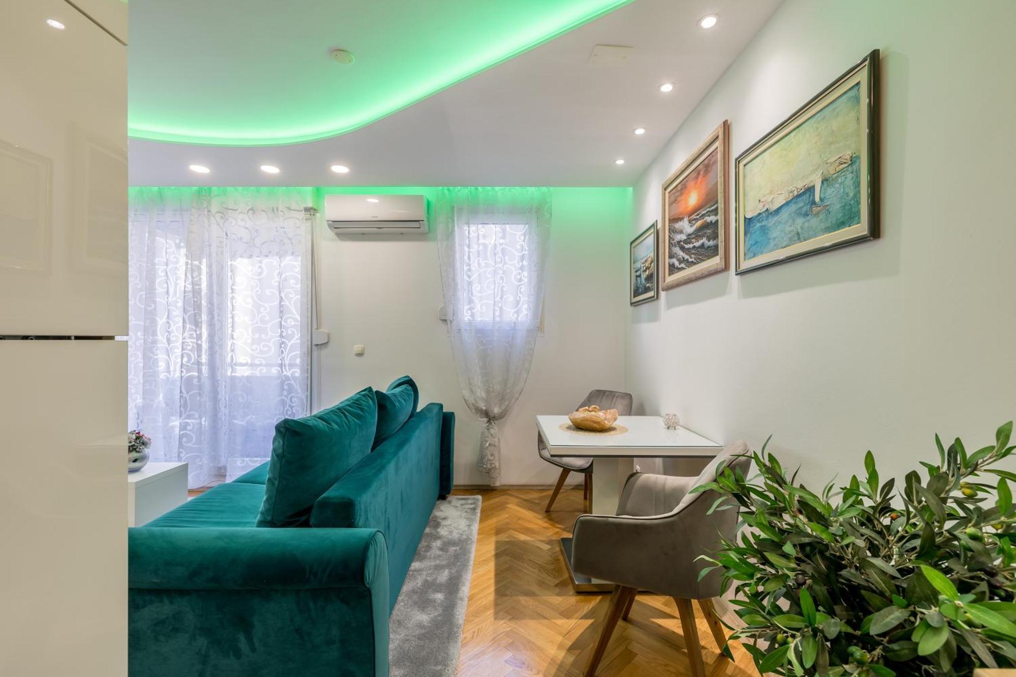 Noemi Luxury Apartment Solin Ngoại thất bức ảnh