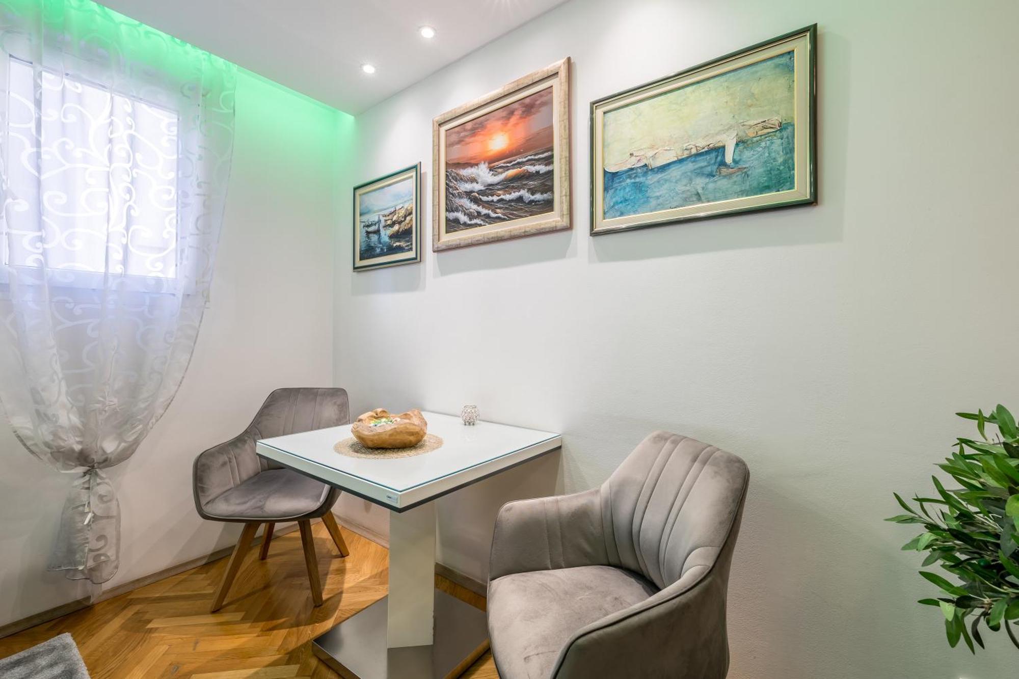 Noemi Luxury Apartment Solin Ngoại thất bức ảnh