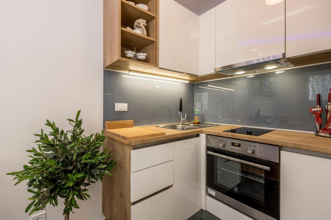Noemi Luxury Apartment Solin Ngoại thất bức ảnh